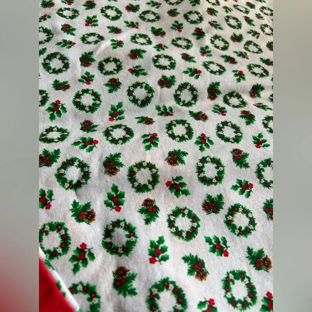Handmade Christmas Blanket Santa on Chimney in Stocking Back Wreaths